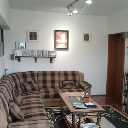Rompromo Plus Accommodation Bukarest Exteriör bild