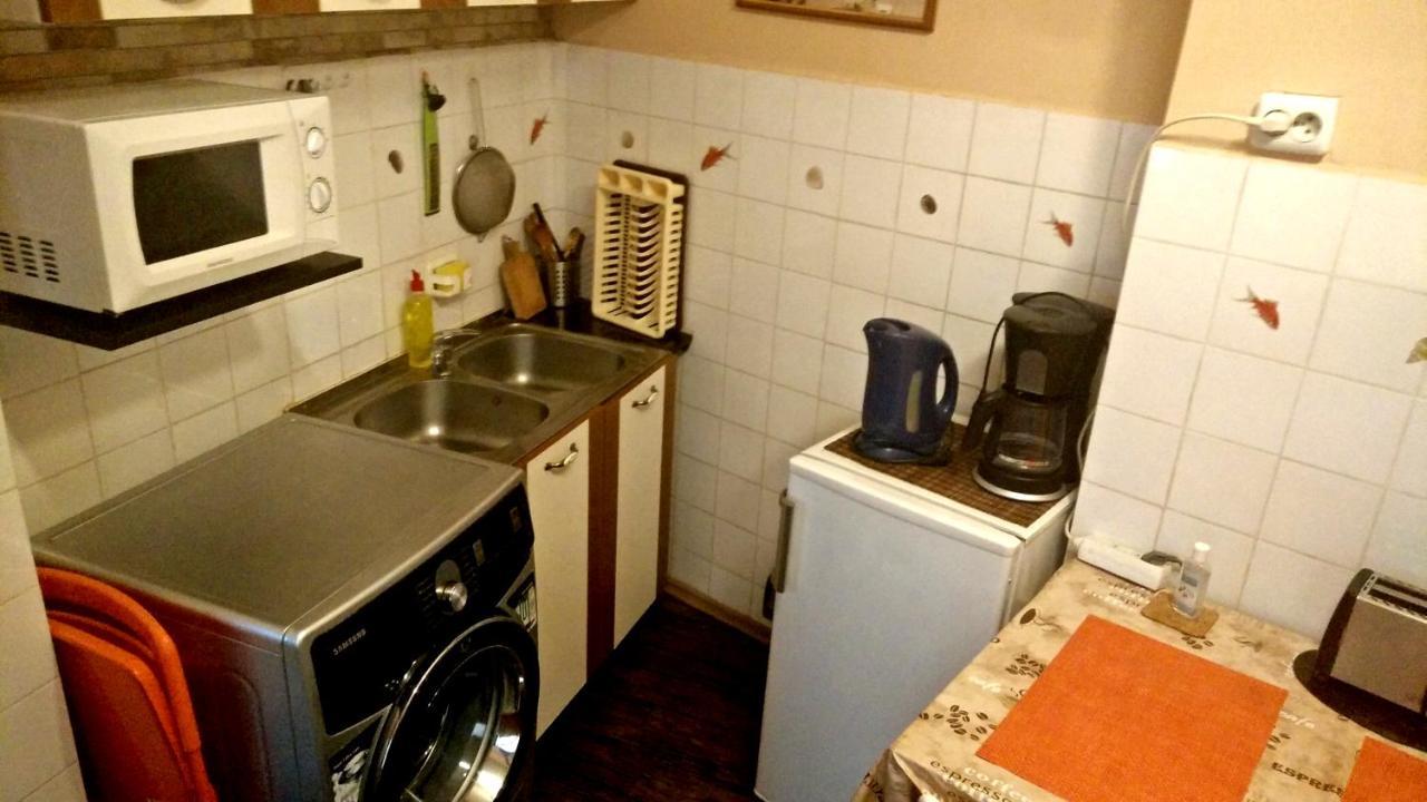 Rompromo Plus Accommodation Bukarest Exteriör bild