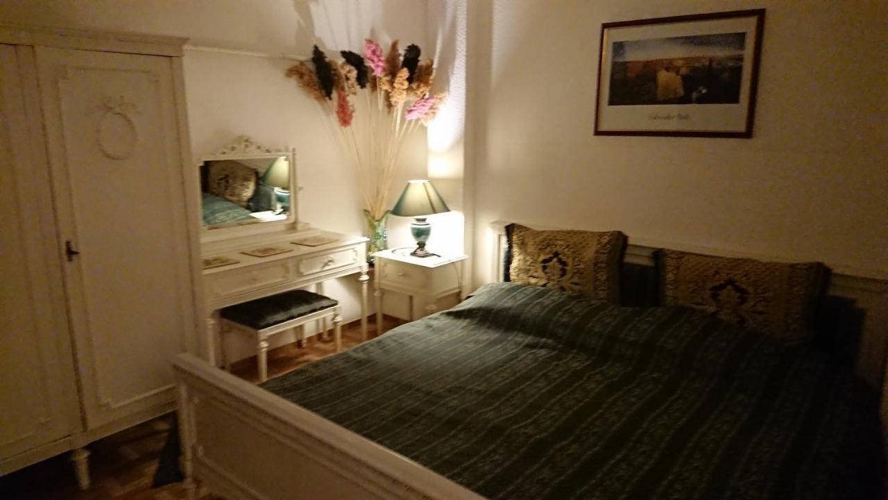 Rompromo Plus Accommodation Bukarest Exteriör bild