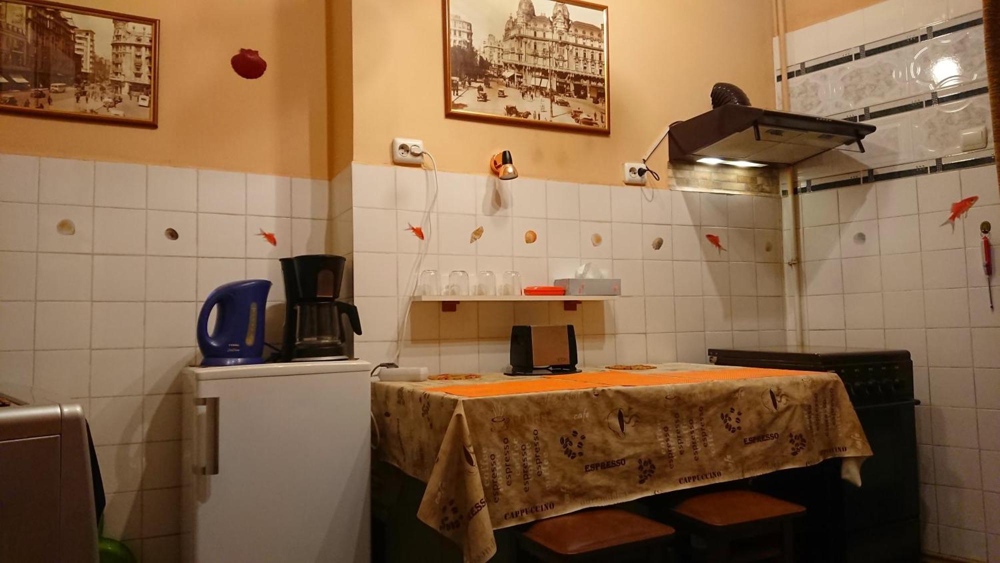 Rompromo Plus Accommodation Bukarest Exteriör bild